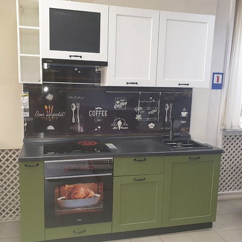 Выставочный Дуб болотный 